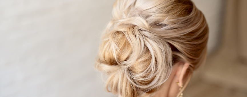 Gorgeous Holiday Hairstyles That Will Make You Stand Out